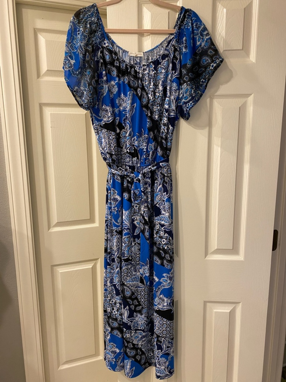 Blue Paisley Women's Maxi Dress with Belt
